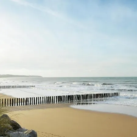Les Hirondelles Holiday home